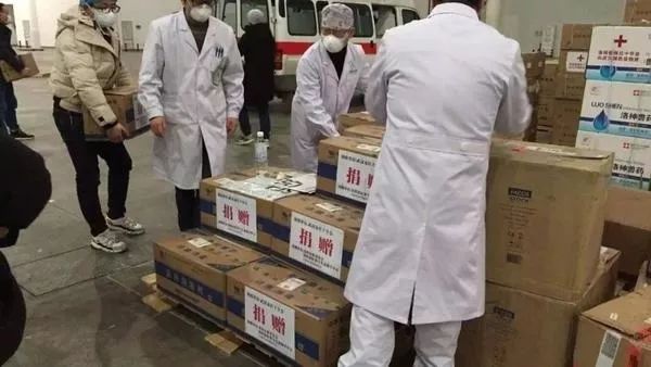 “暂停武汉红十字会的工作”？假消息越来越难辨识了